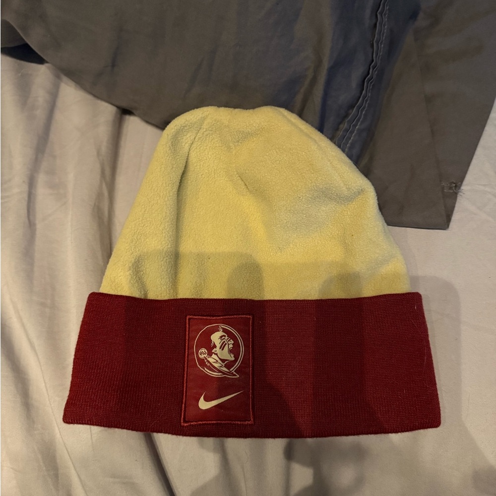 2 fsu beanies